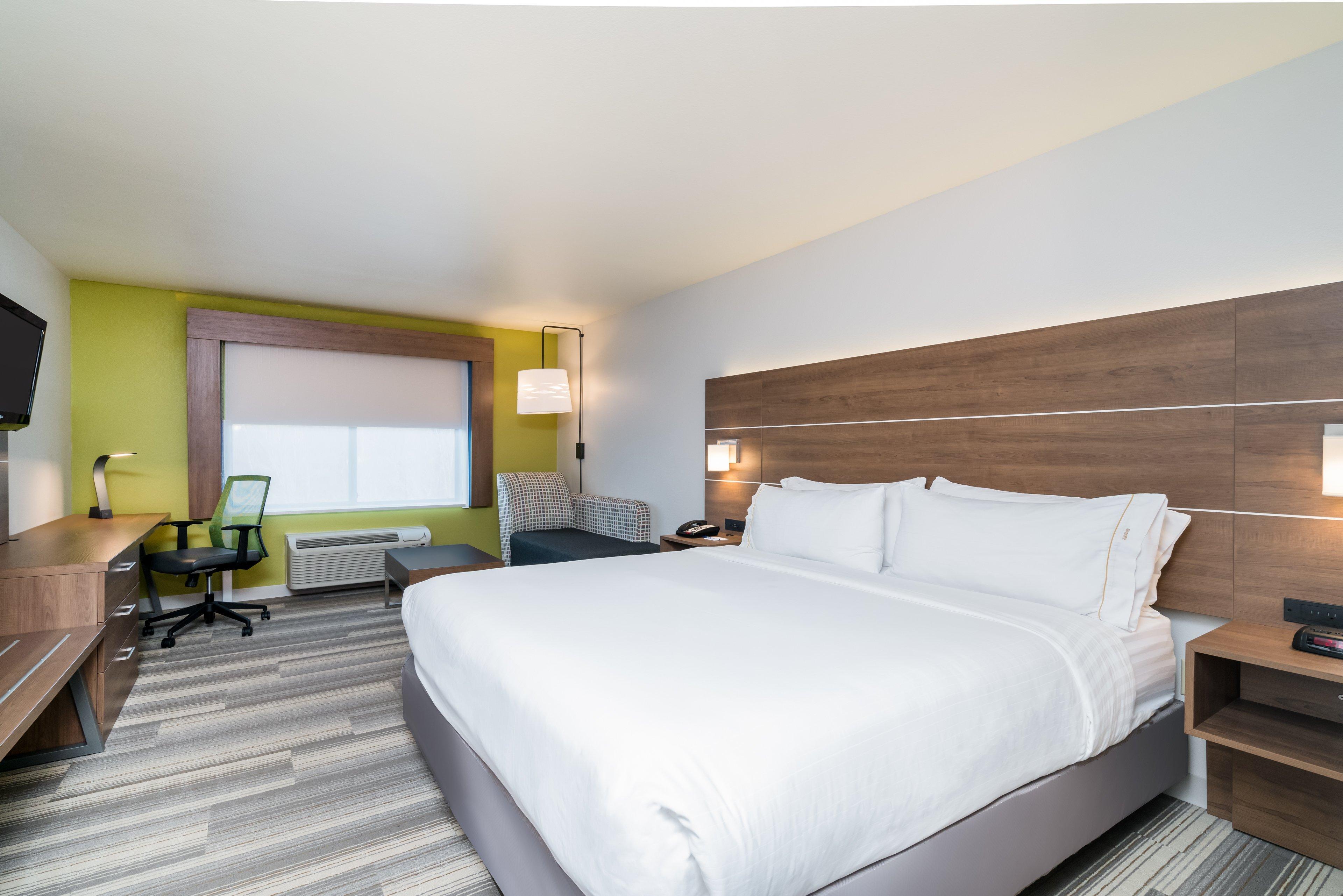 Holiday Inn Express & Suites Rocky Mount Smith Mountain Lake By Ihg Екстер'єр фото
